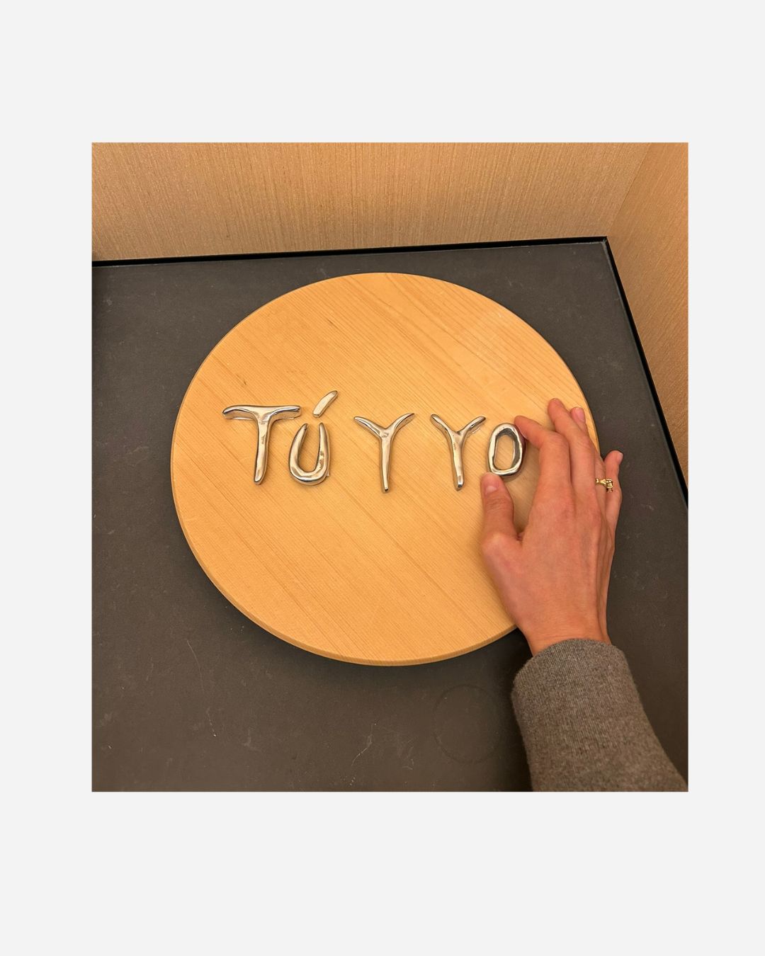 Tú y yo – Escultura em alumínio